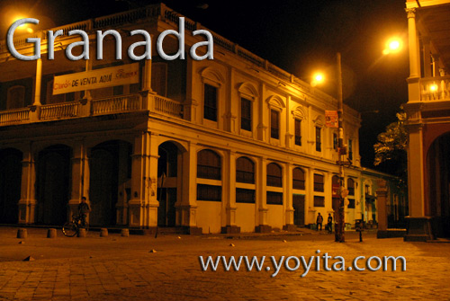 Granada Nicaragua de noche