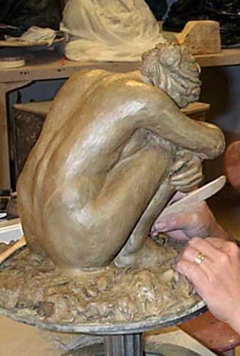 Klassischen Skulptur weiblich figurativen Skulptur© Dr. Gloria  M. Norris Yoyita