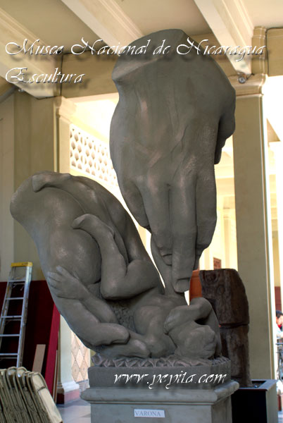 Escultura museo nacional de Nicaragua Yoyita