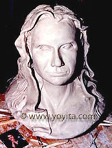 portrait bust head of Gaby © Dr. Gloria  M. Norris Yoyita